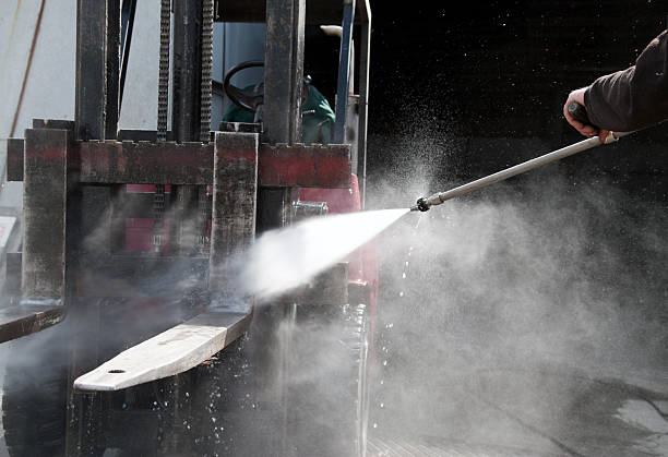 Reliable Golden Glades, FL Pressure Washing Services Solutions